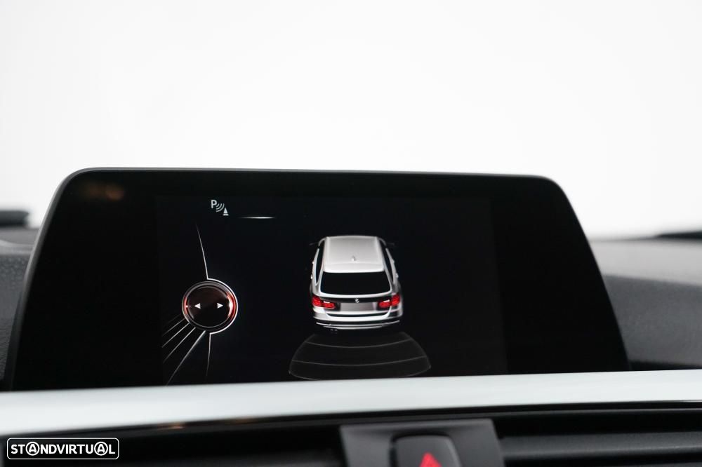 BMW 320 d Sport Auto - 12