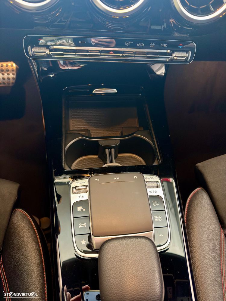 Mercedes-Benz A 200 Limousine 7G-DCT AMG Line Advanced Plus - 32