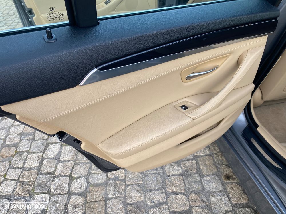 BMW 525 d Auto - 26