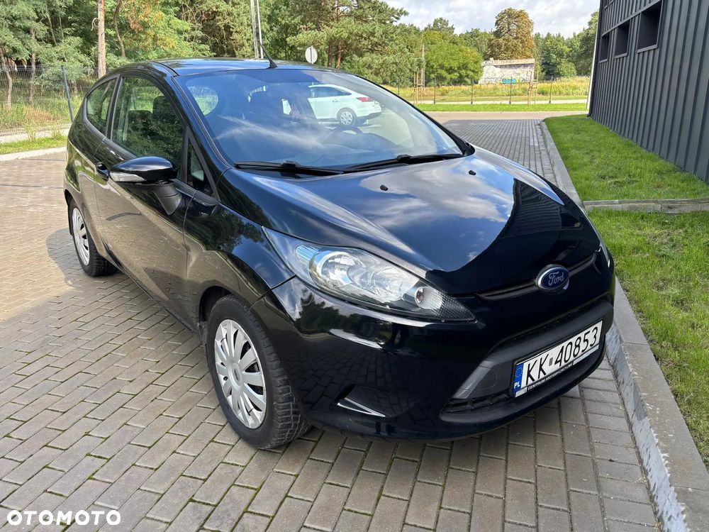 Ford Fiesta 1.25 Ambiente - 22
