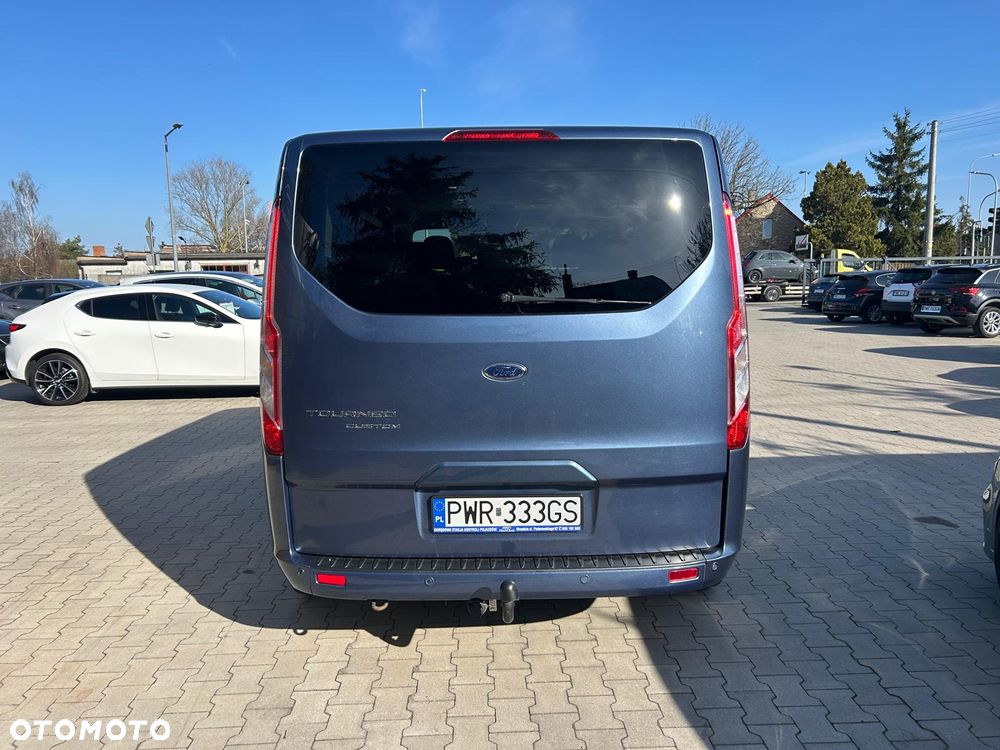 Ford Tourneo Custom 2.0 EcoBlue L1 Titanium SelectShift - 6