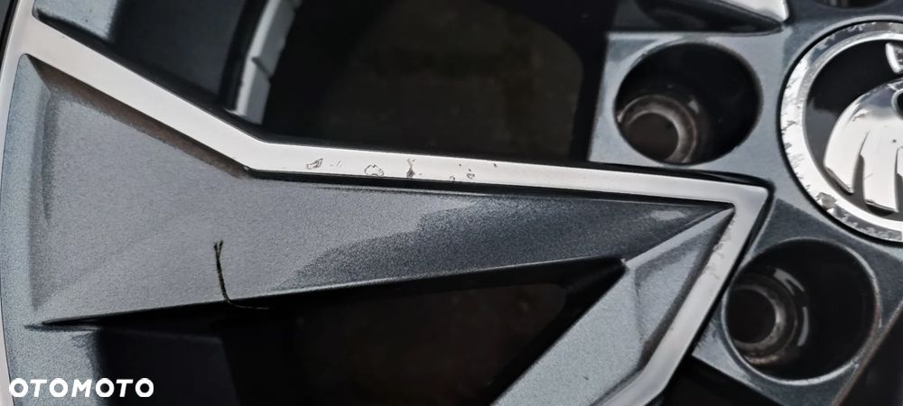 Felgi Aluminiowe Oryg. Skoda Fabia Rapid 16 cali 5x100 7Jx16 Et46 Ø57,1mm Ładne - 13