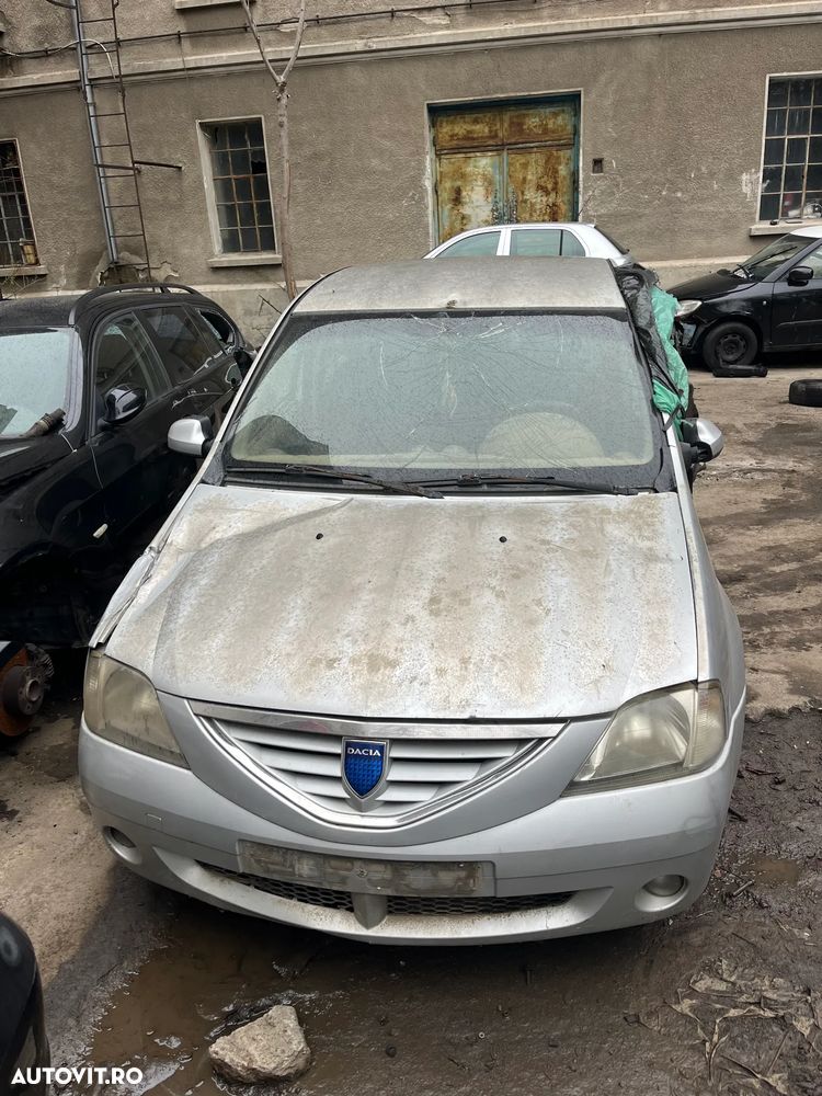 Dezmembrez Dacia Logan 1 gri argintiu 1,6 16v 2007 77kw 105CP - 3