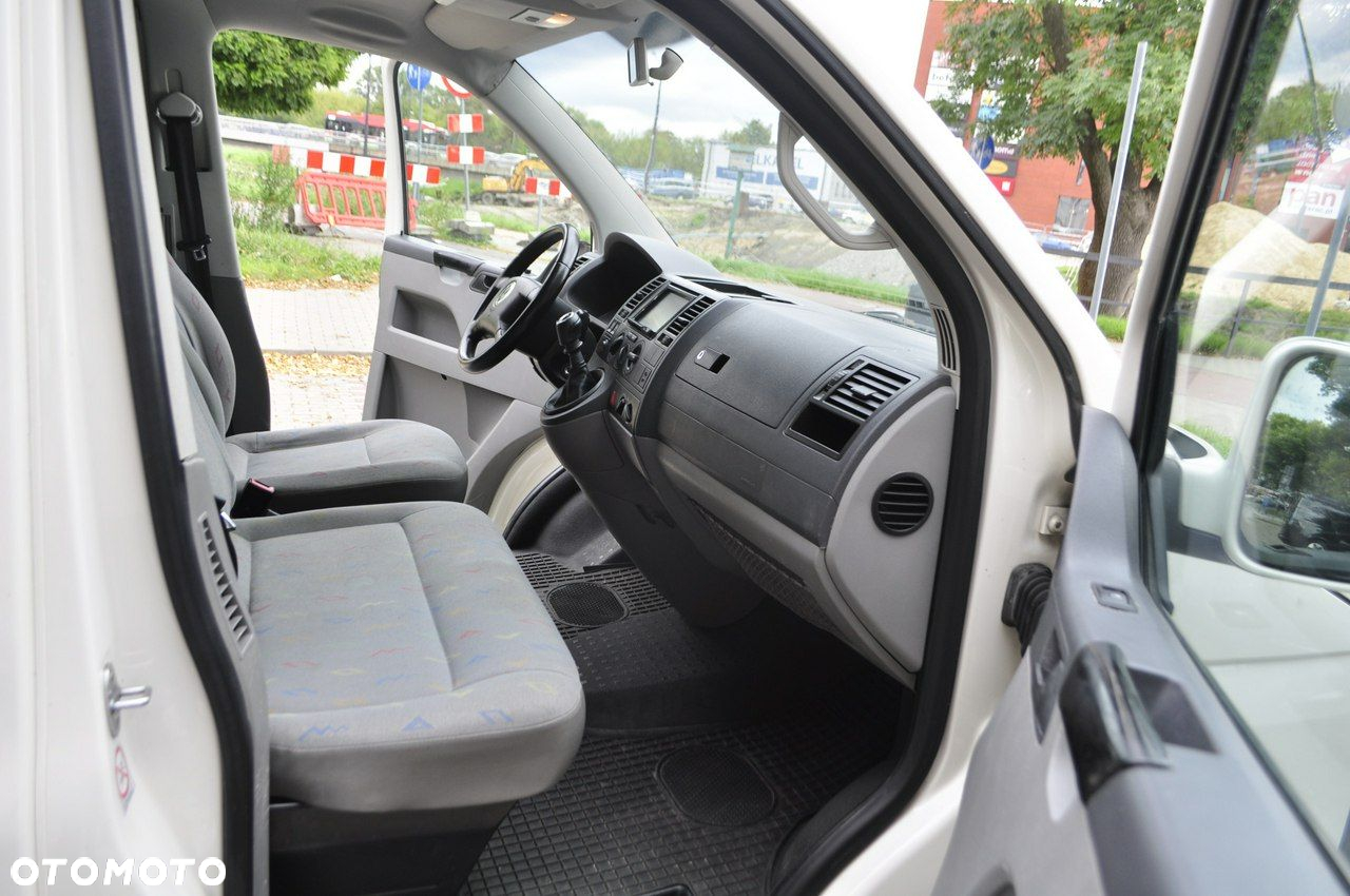 Volkswagen Transporter - 13