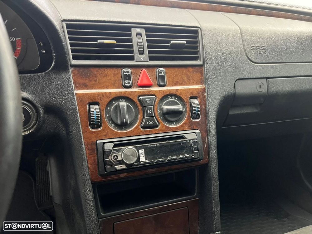Mercedes-Benz C 250 TD Elegance - 6
