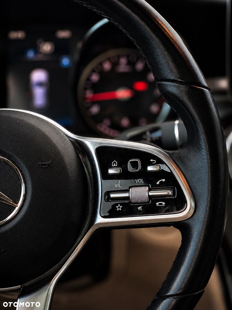Mercedes-Benz GLC 300 4Matic 9G-TRONIC - 23