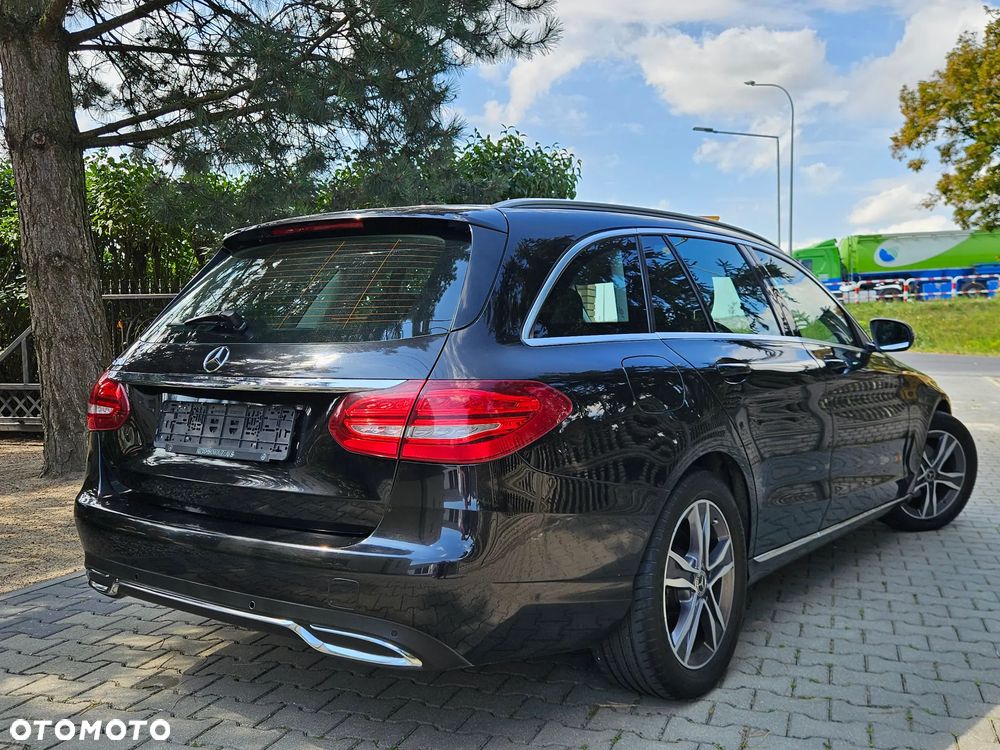 Mercedes-Benz Klasa C 180 9G-TRONIC - 7
