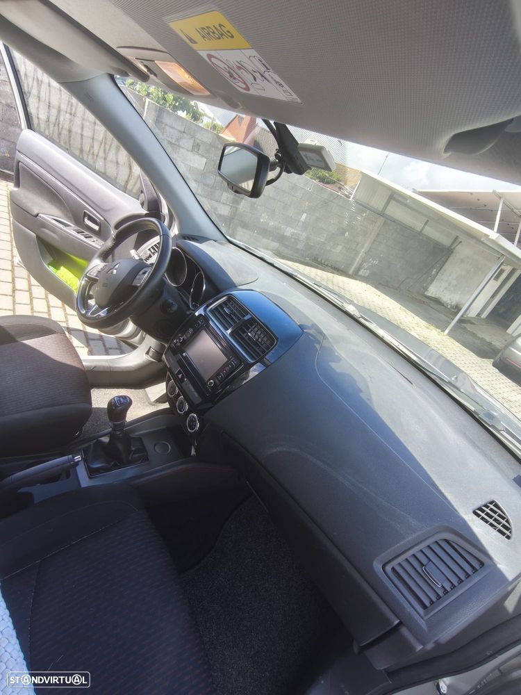 Mitsubishi ASX 1.6 DI-D Instyle - 7