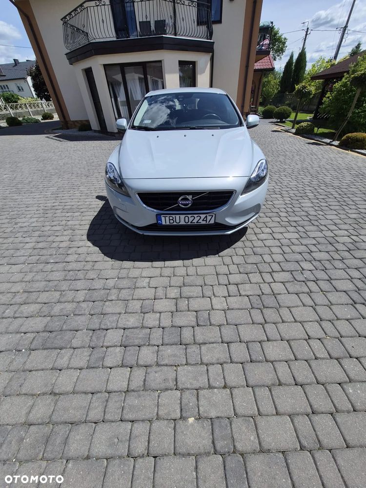 Volvo V40 D2 Drive-E Momentum - 6