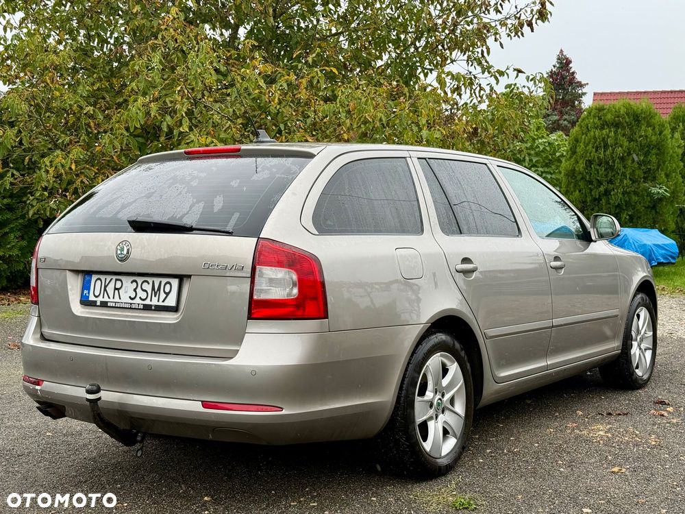 Skoda Octavia - 10