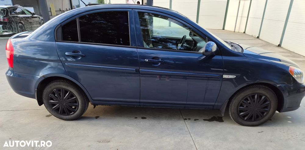 Hyundai Accent MC 1.5 CRDI GLS TR - 4