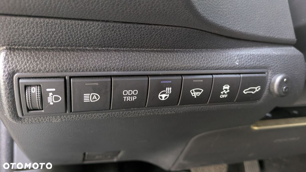 Toyota Corolla 1.8 Hybrid Style - 12