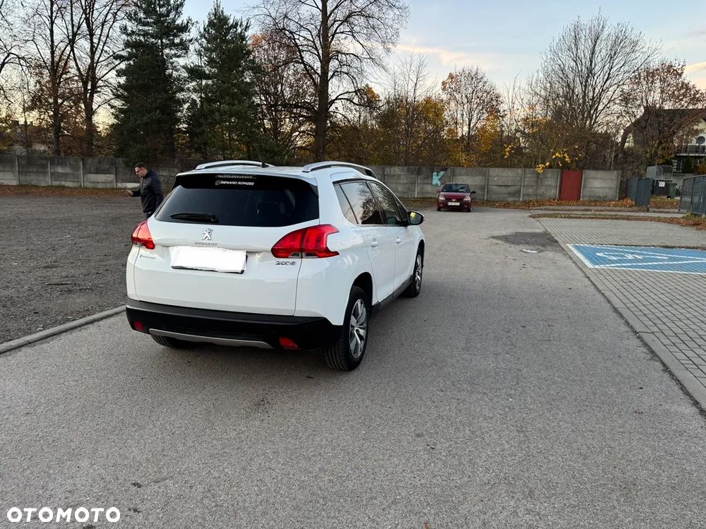 Peugeot 2008 82 VTI Allure - 6