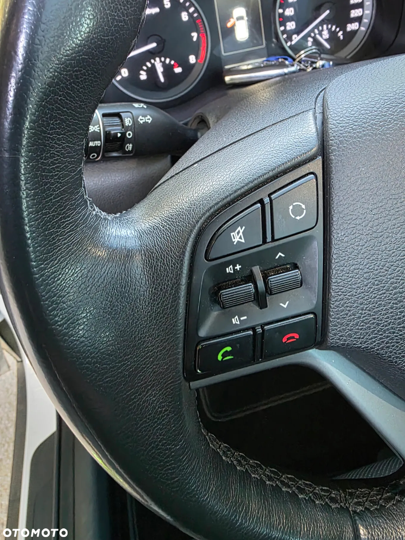 Hyundai Tucson 1.6 GDi 4WD DCT Premium - 3