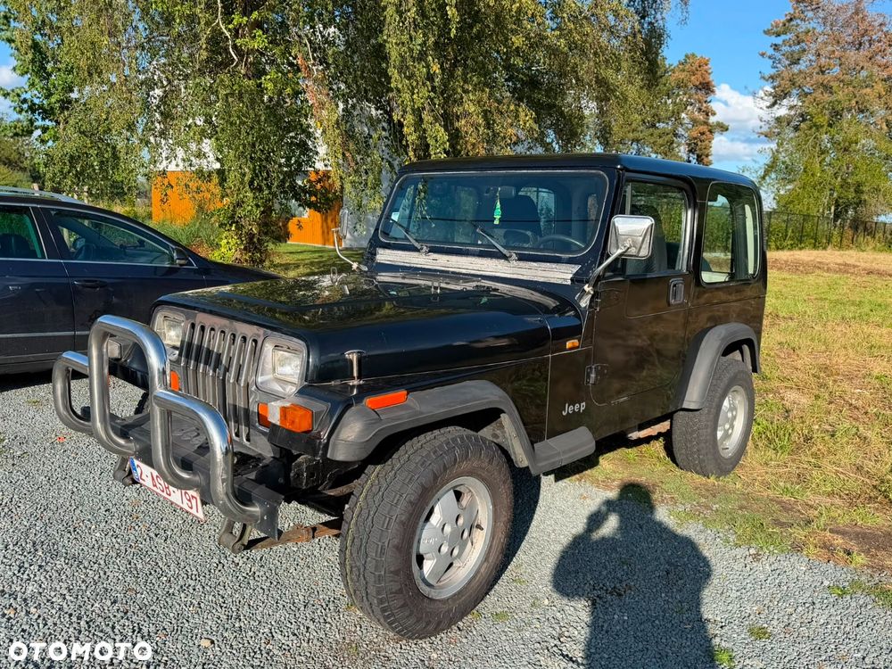 Jeep Wrangler - 2