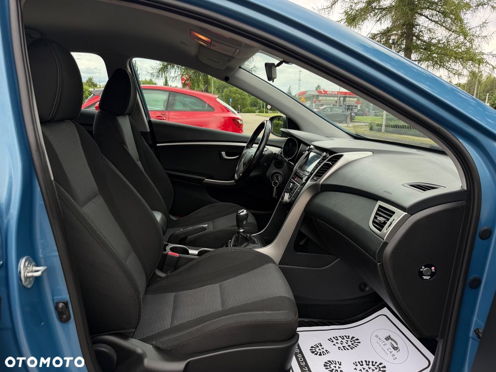 Hyundai i30 1.4 Premium - 38