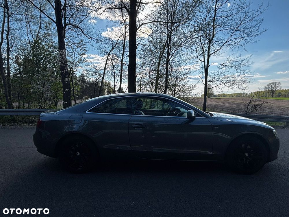Audi A5 Coupé 2.0 TFSI Quattro - 4