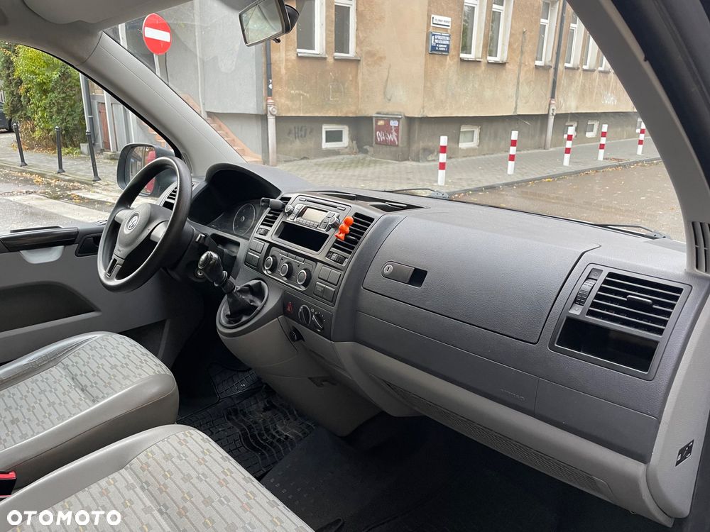 Volkswagen Transporter T5 TDI L2 - 8
