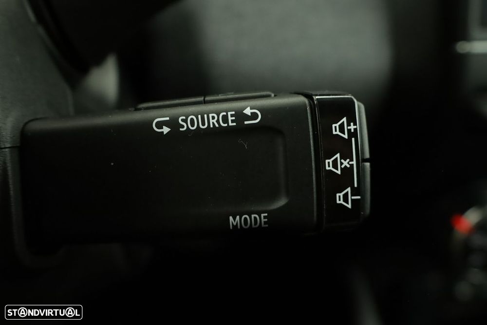 Renault Clio 1.0 TCe Evolution - 17