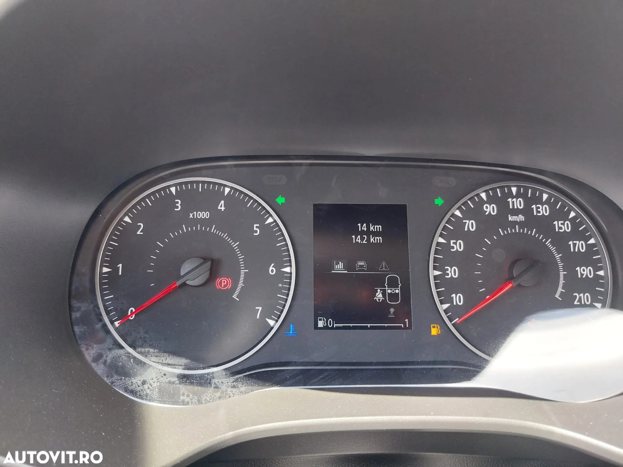 Dacia Sandero TCe 90 MT5 Expression - 6