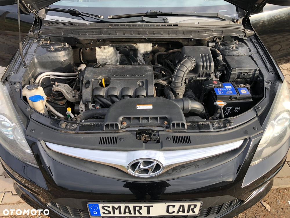 Hyundai i30 1.4 Comfort - 24