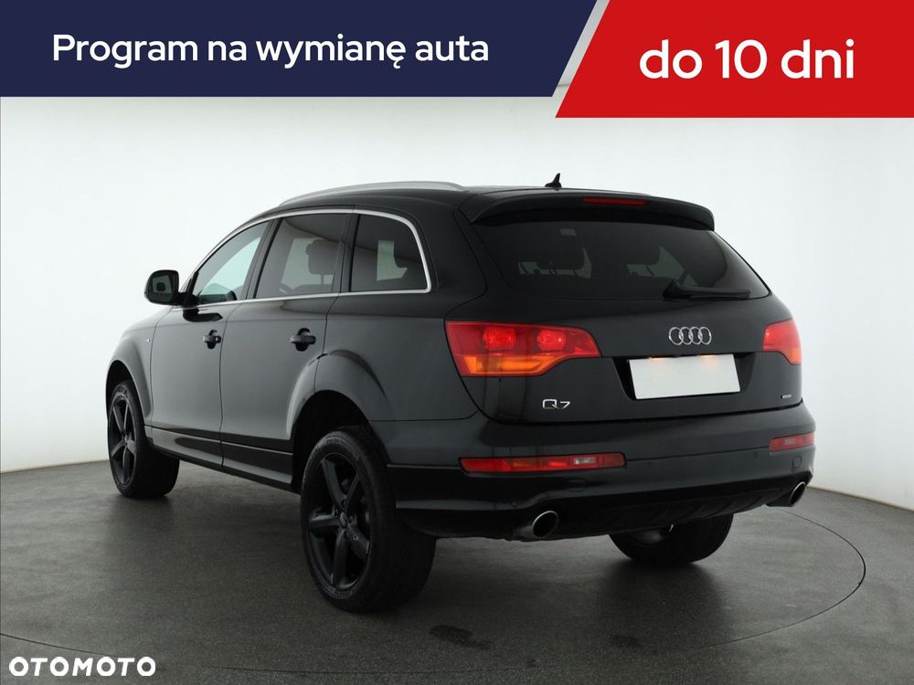 Audi Q7 - 6