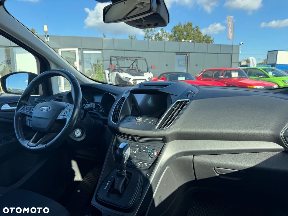 Ford Grand C-MAX - 16