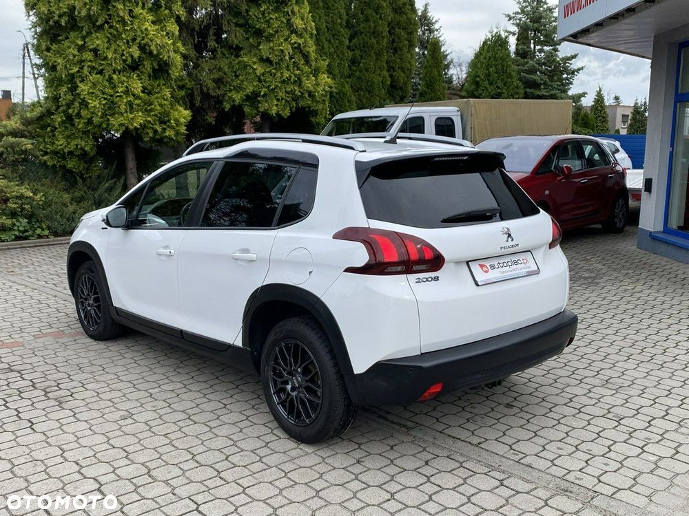 Peugeot 2008 1.5 BlueHDi Signature - 8