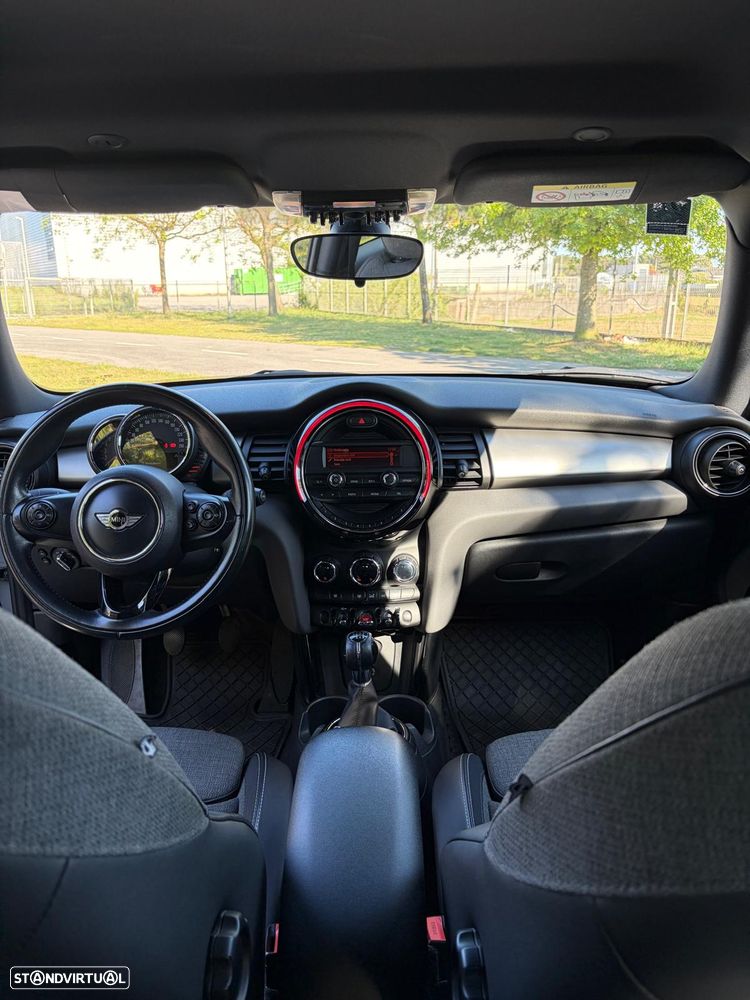 MINI 3 Portas One D - 9