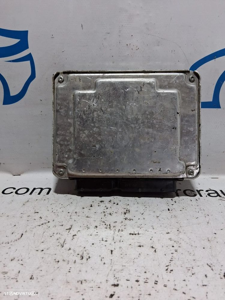 .Centralina Motor Bosch VW VAG Ford Galaxy 1.9 TDi AUY 115cv 038 906 019 LR / 3M21-12A650-GA / 0 281 011 143 - 8