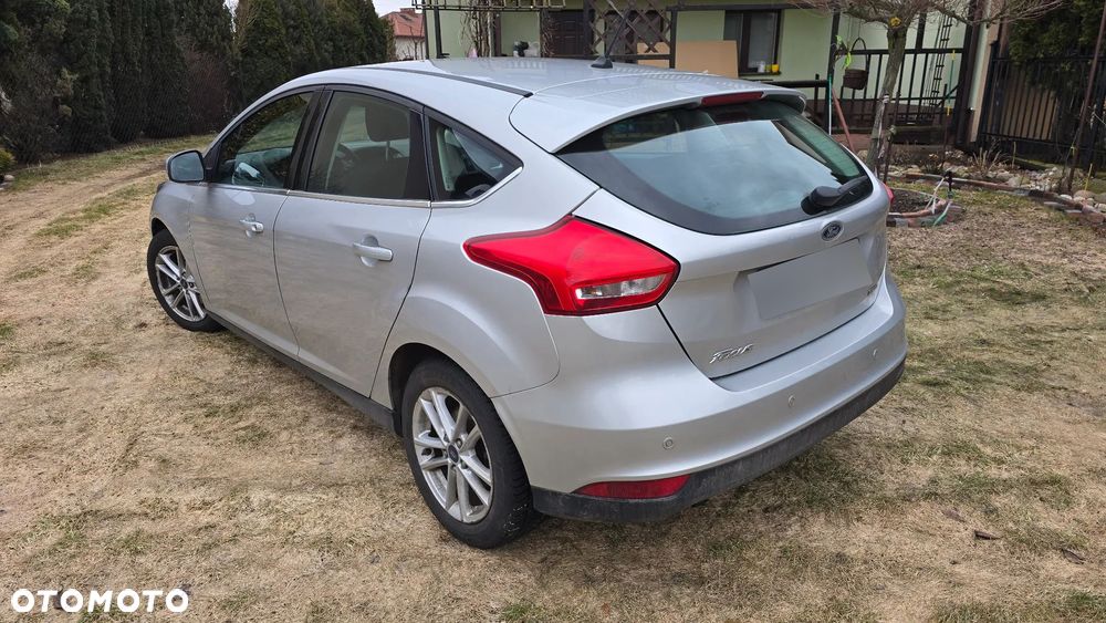 Ford Focus 1.0 EcoBoost Titanium - 12
