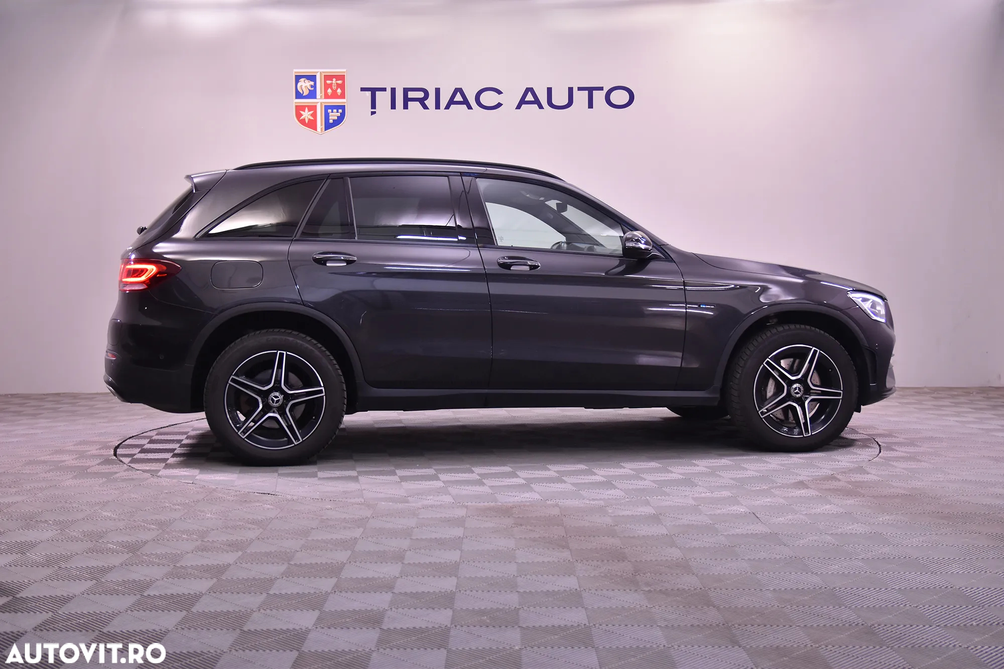 Mercedes-Benz GLC 300 de 4MATIC - 6