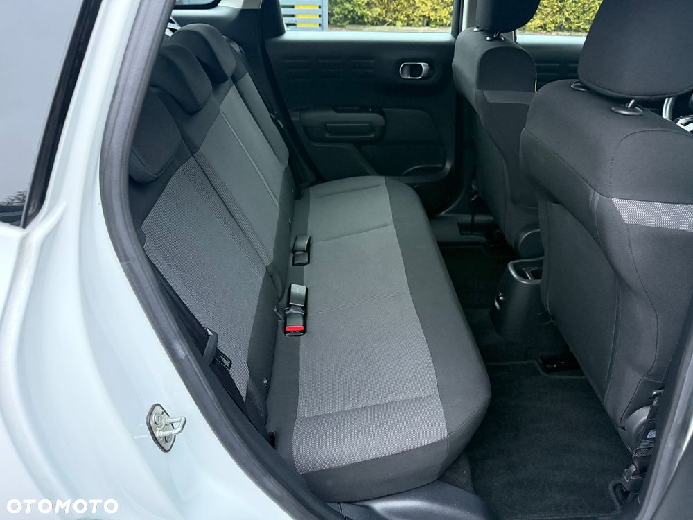 Citroën C3 Aircross 1.6 BlueHDi Feel S&S - 23