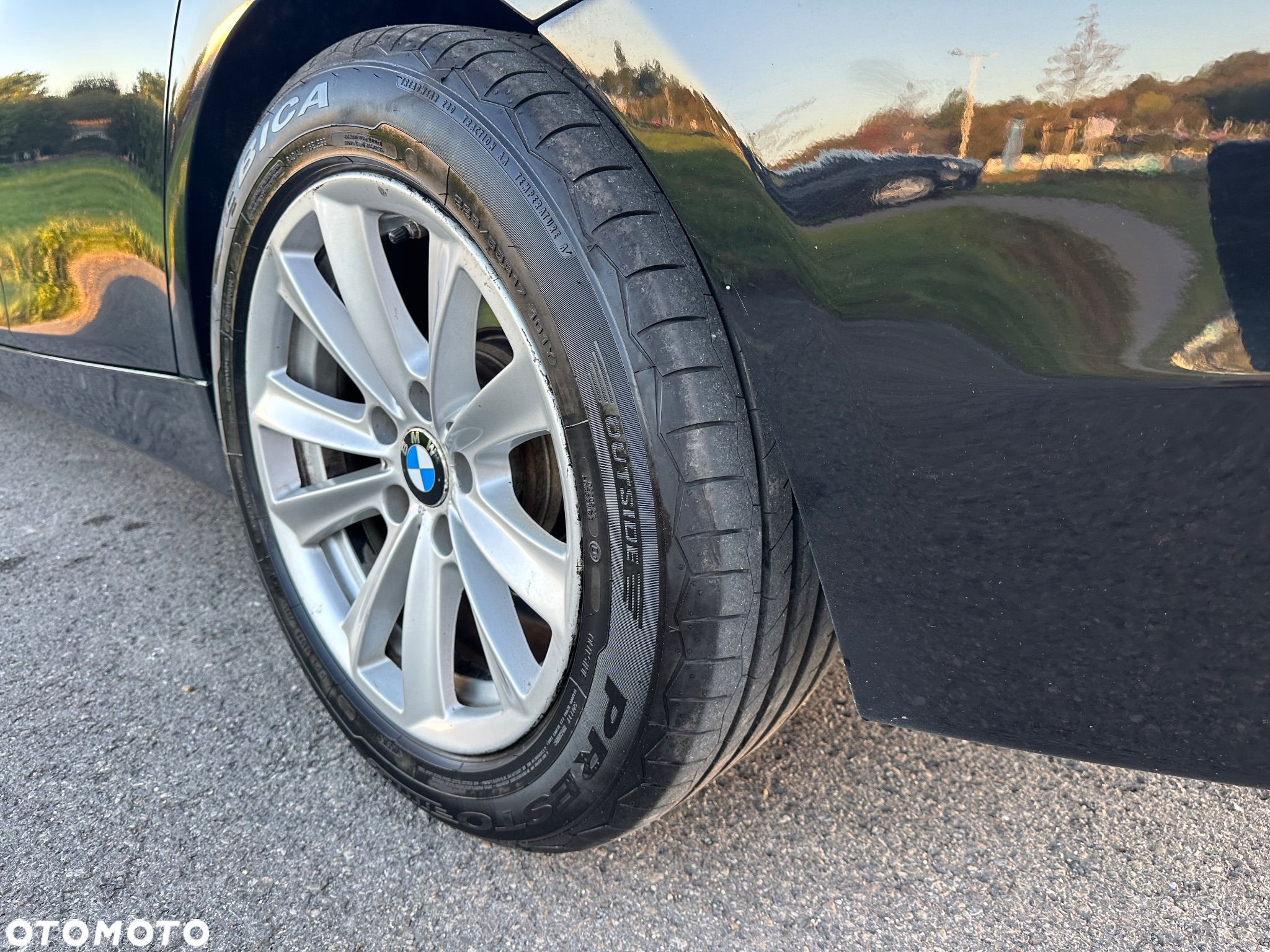 BMW Seria 3 320i Touring xDrive - 13