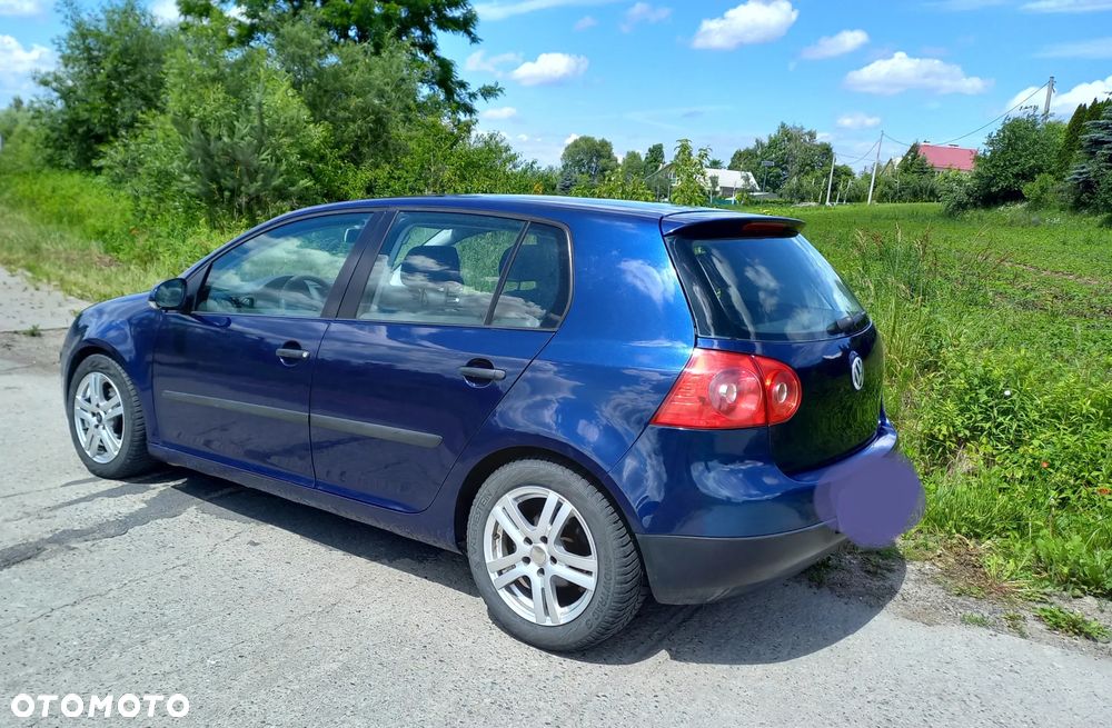Volkswagen Golf - 8
