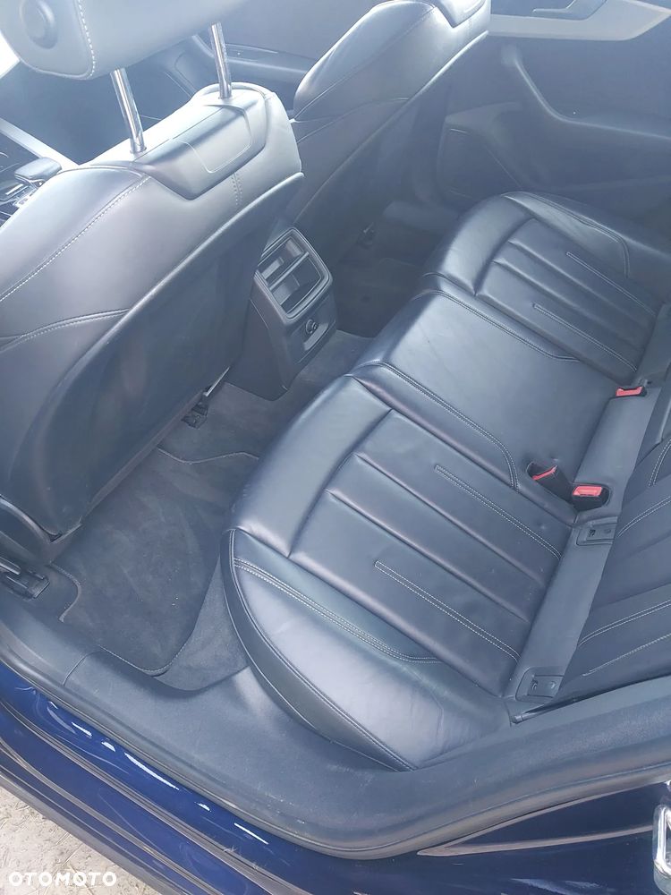 Audi A4 Limousine 40 TDI quattro S tronic S line - 23