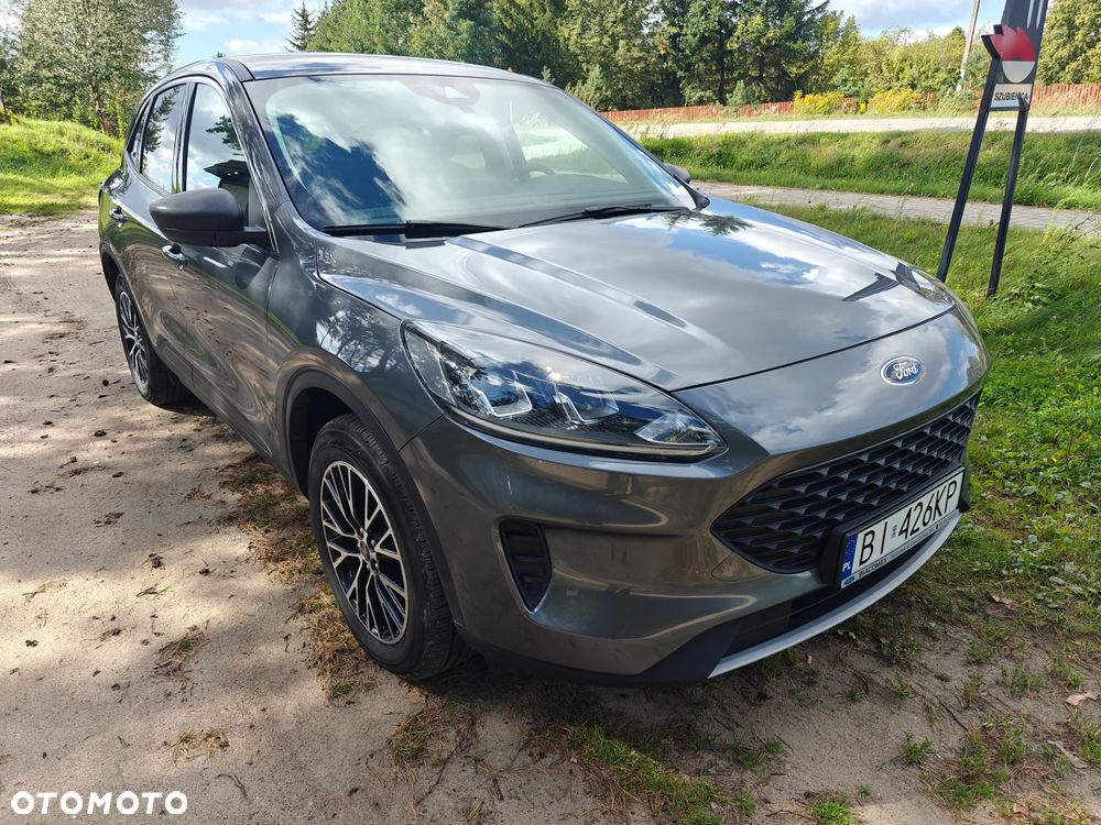 Ford Kuga - 2