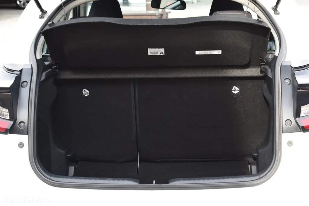 Toyota Yaris 1.5 Comfort - 22