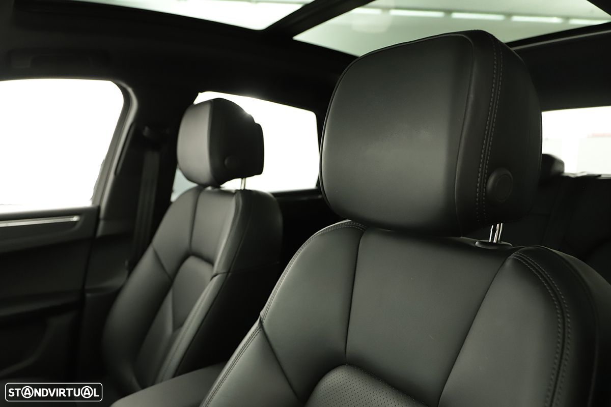 Porsche Macan - 33