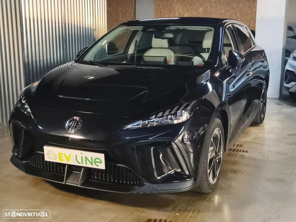 MG MG4 64 kWh Luxury - 6