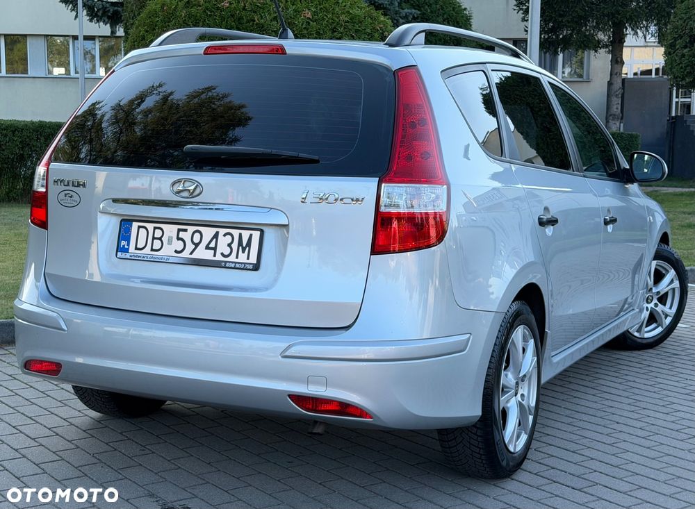 Hyundai i30 1.4 FIFA WM Edition - 4
