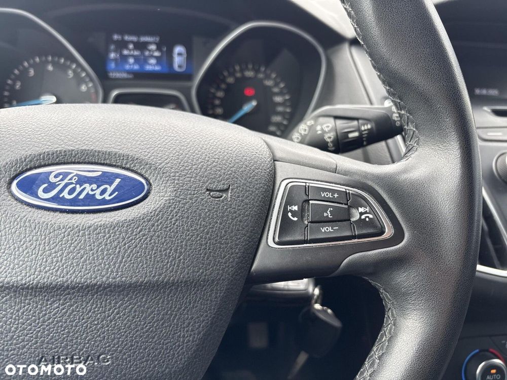 Ford Focus - 15