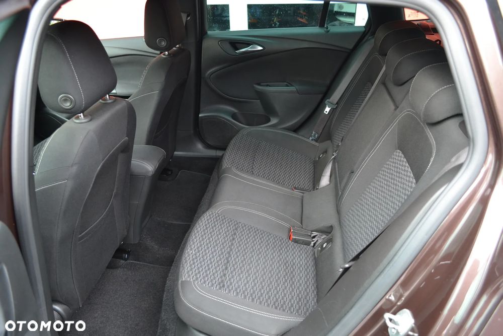 Opel Astra 1.4 T Elite S&S - 13