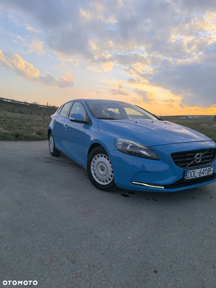 Volvo V40 D2 Kinetic - 16