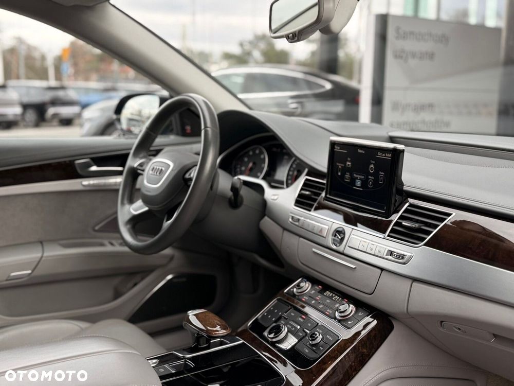 Audi A8 - 14