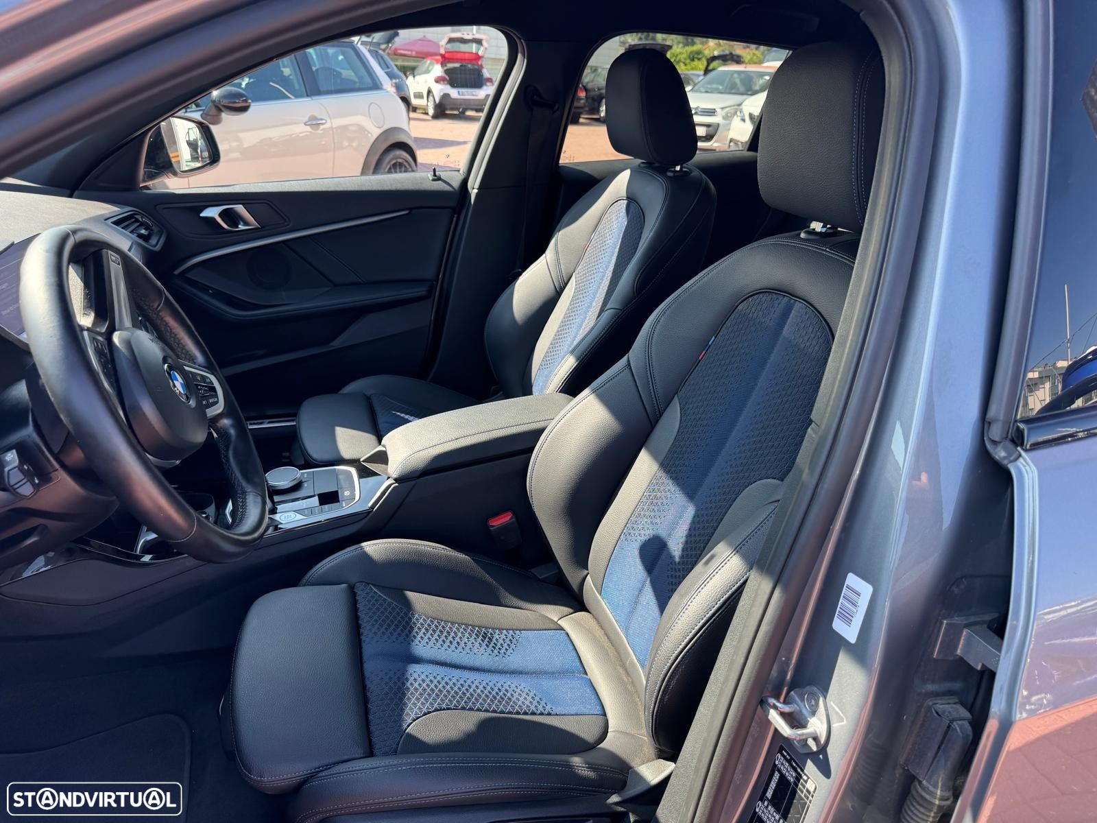 BMW 116 d Pack Desportivo M Auto - 11