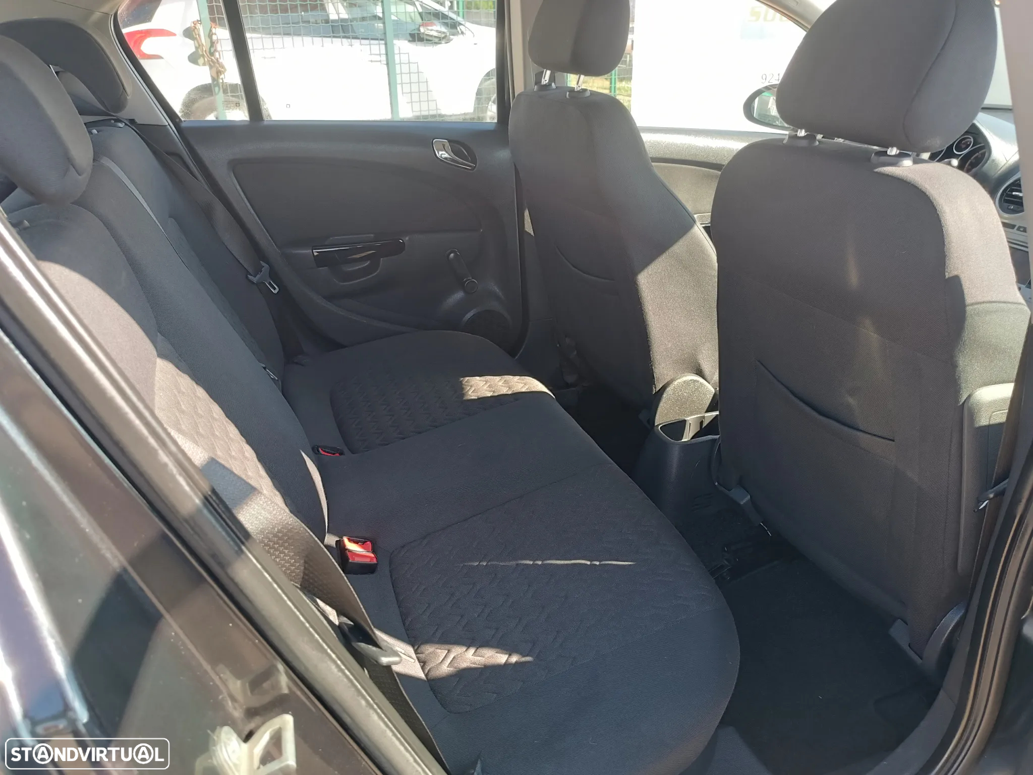 Opel Corsa 1.2 Enjoy FlexFuel - 25