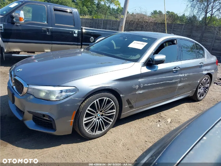 BMW Seria 5 540i xDrive - 6
