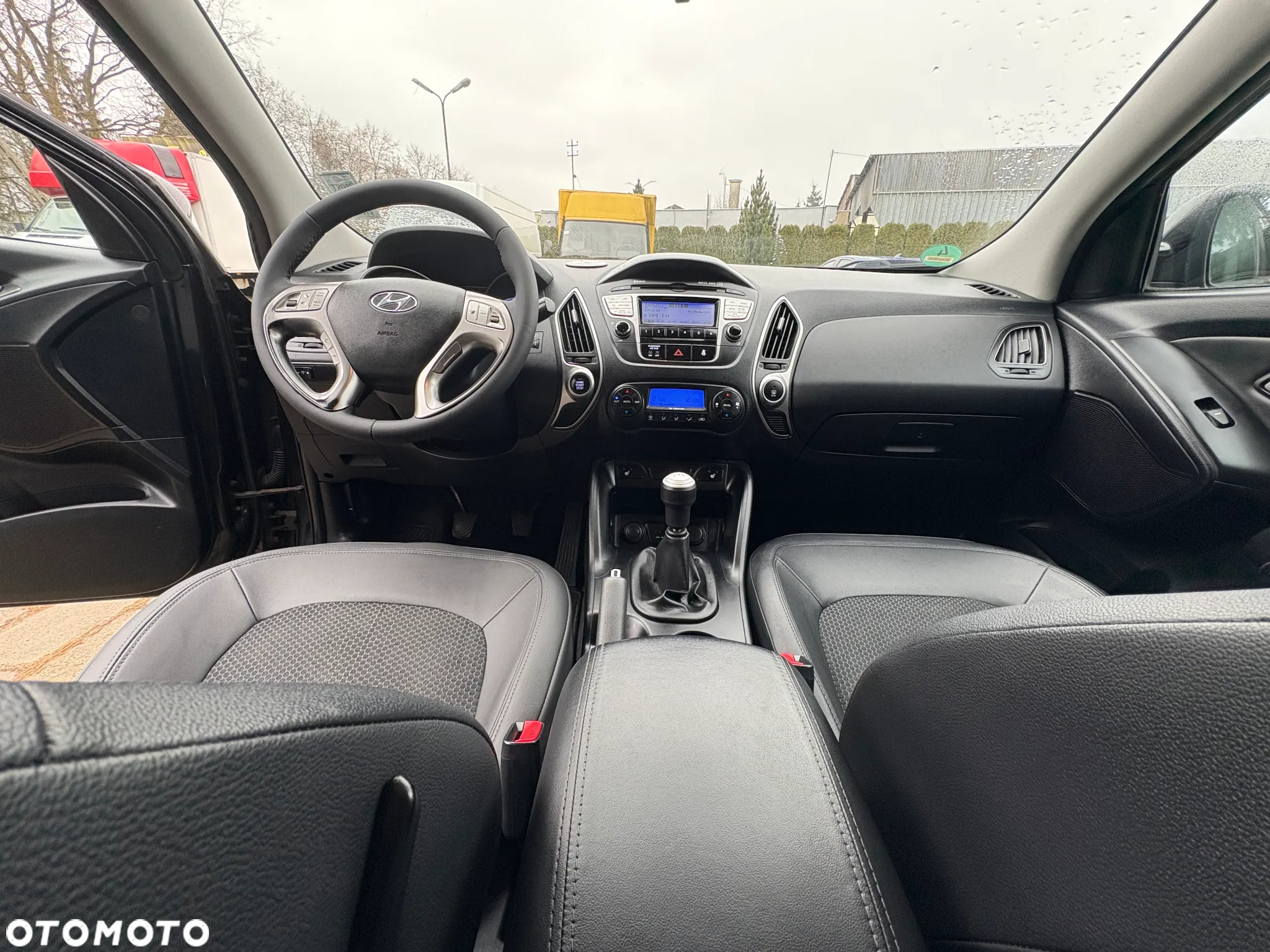 Hyundai ix35 2.0 2WD Trend - 16