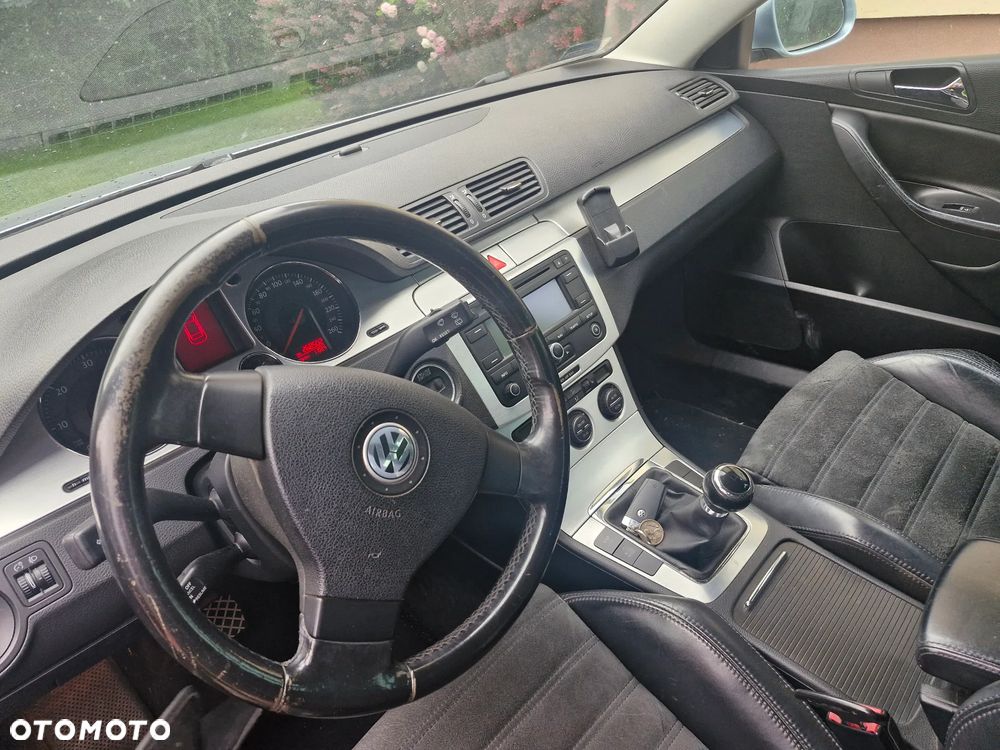 Volkswagen Passat Variant - 7
